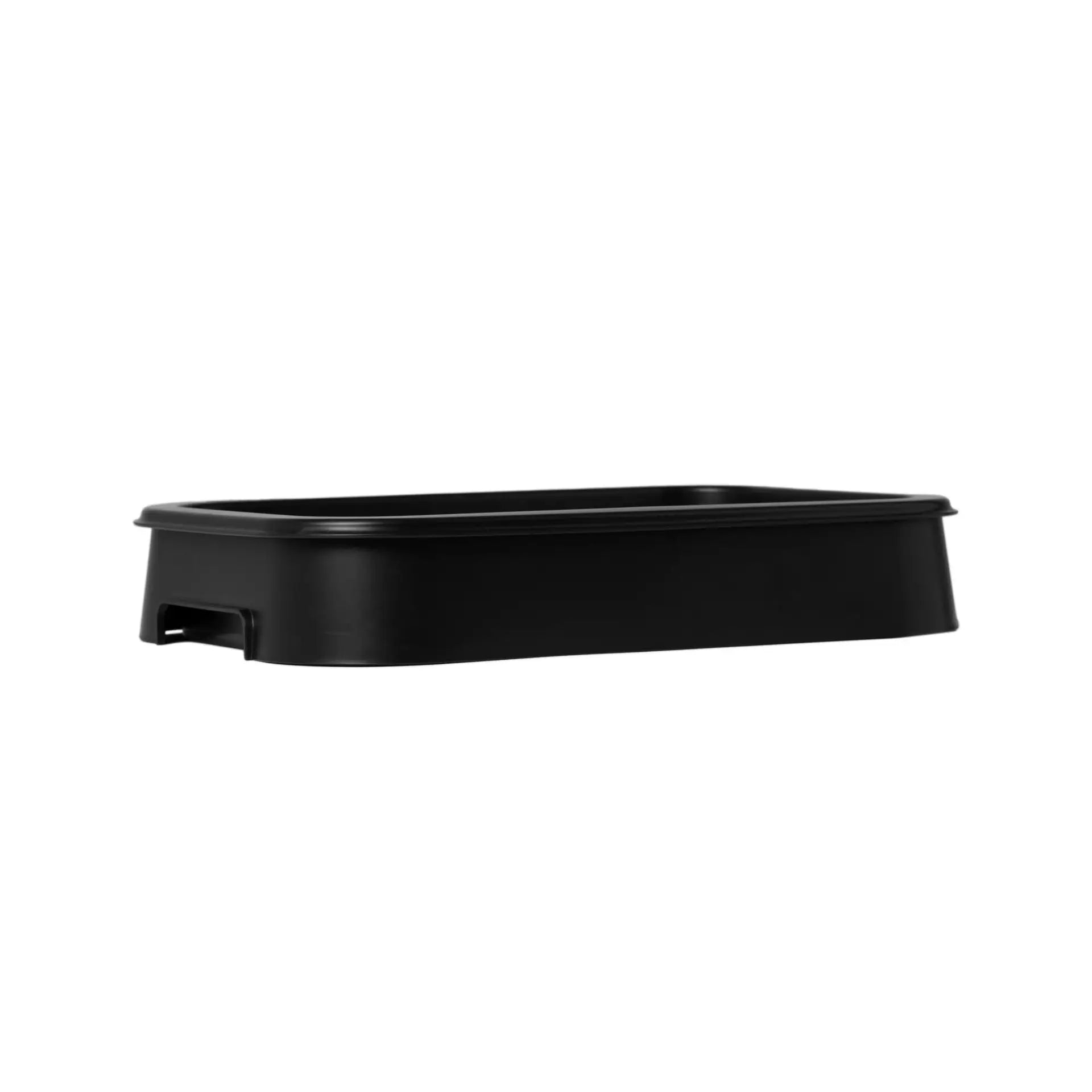 GIZMO Litter Box - Black Essentials - side angle