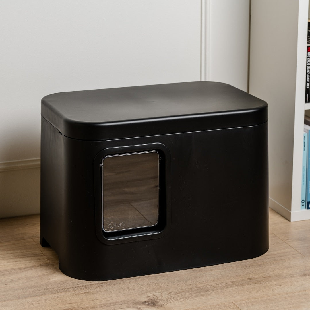 GIZMO Litter Box - Black Deluxe - side angle